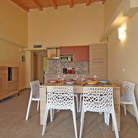 Dany Apartman Gargnano